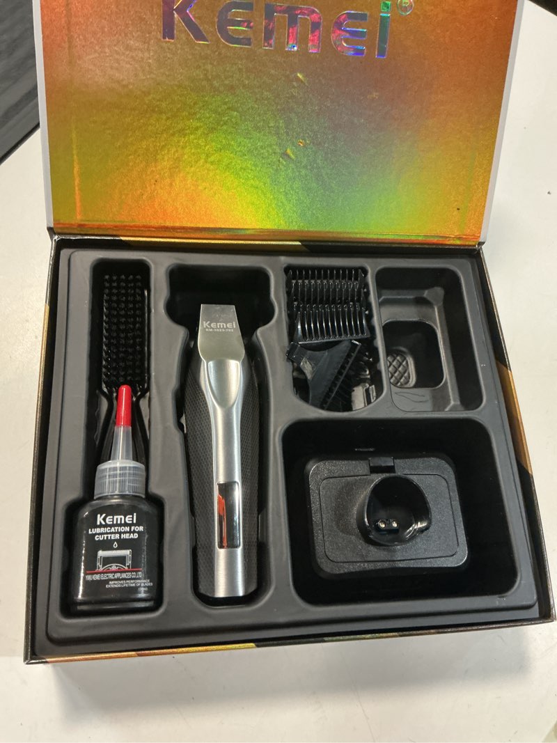 Condition photo showing Good Condition for kemei 3023-702 hair & beard trimmer for men, 9000 rpm zero gapped trimmers for barbers with full metal body, professional hair clippers with led display, ceramic and dlc blades
