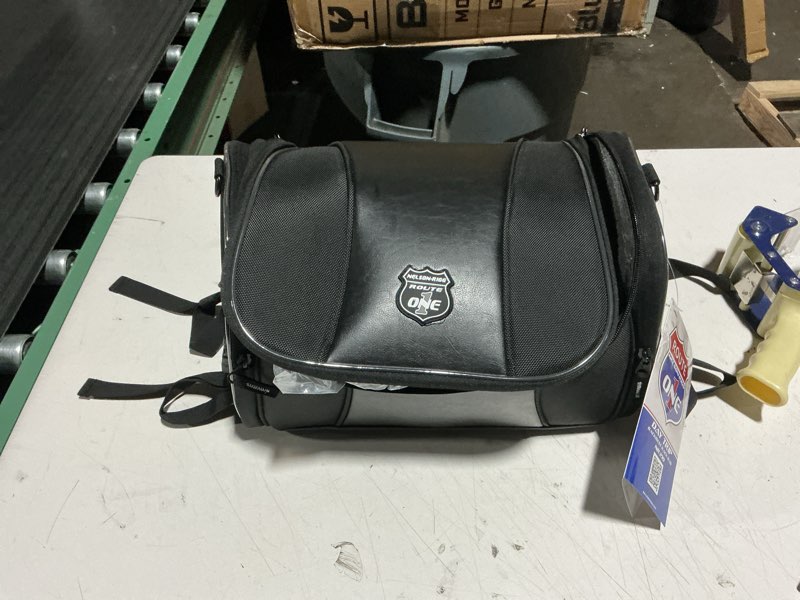 Condition photo showing Good Condition for nelson-rigg traveler lite trunk/rack bag (nr-250)