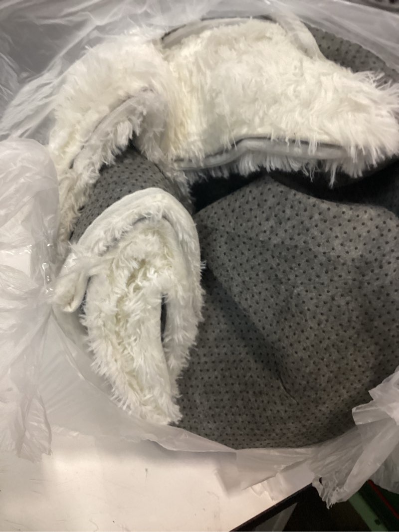 Condition photo showing As Is for 8x10 Area Rugs for Living Room, Large Fluffy Cream White Rugs for Bedroom, Soft Carpet Shag Kids Room Rug, Non-Slip Fuzzy Rugs Indoor (8ft x 10ft, Cream White) Cream 8' x 10' (Rectangular)