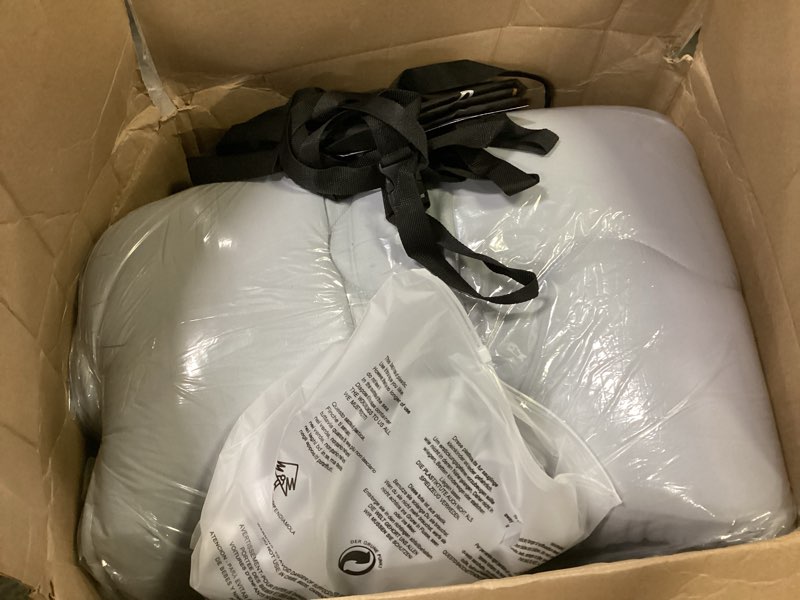 Condition photo showing Good Condition for MAXYOYO Japanese Floor Mattress Futon Mattress, Thicken Daybed Futon Roll Up Guest Mattress Thicken Sleeping Pad Foldable Tatami Mat Floor Lounger Bed Couches and Sofas, Grey, Queen