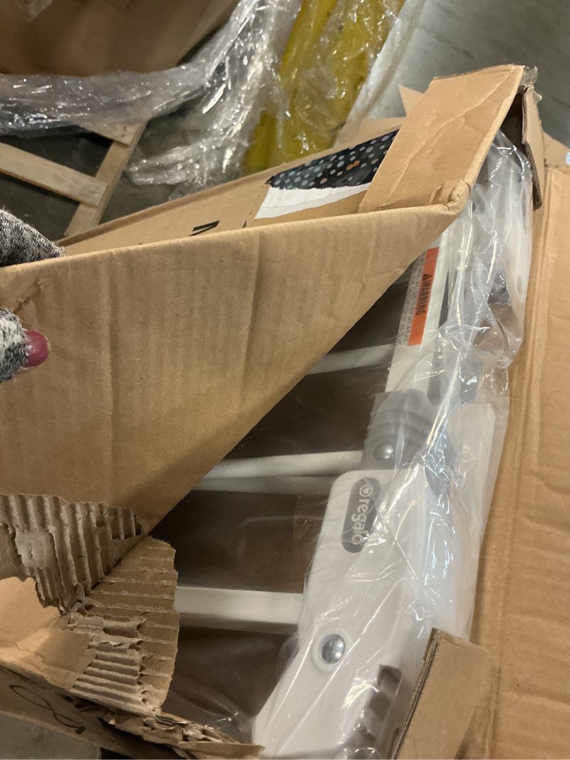 Condition photo showing Good Condition for regalo safety 29-38.5" baby gate for doorways & bottom of stairs, pressure mounted baby gate with door for babies, toddlers & pets, tested & safe for 30 years, american designed, american owned, white white 29-38.5"w x 30"h