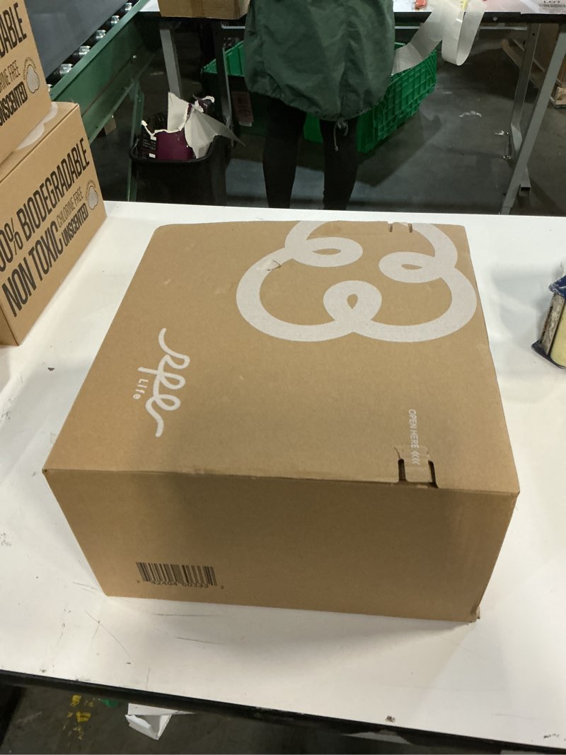 Condition photo showing New/Like New for Clean XL Disposable Face Towels 11.8"×7.8", 100% Biobased Biodegradable Viscose, Ultra Soft & Hygienic Facial Towelettes for Makeup Removal and Skincare, Safe for All Skin Types, 360 Count, 6 Packs 1 Count (Pack of 360)