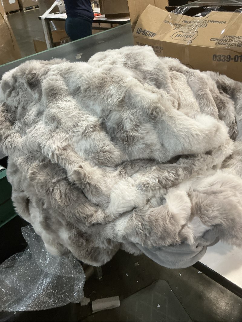 Condition photo showing Good Condition for Krifey Oversized Faux Fur Blanket, Super Soft Cozy Blanket, Luxury Fluffy Throw Blanket Fuzzy Bed Throw, Plush Christmas Birthday Gifts for Women, Room Home Dorm Decor, Marbled Gray 60" x 80" Marbled Gray Twin (60" x 80")