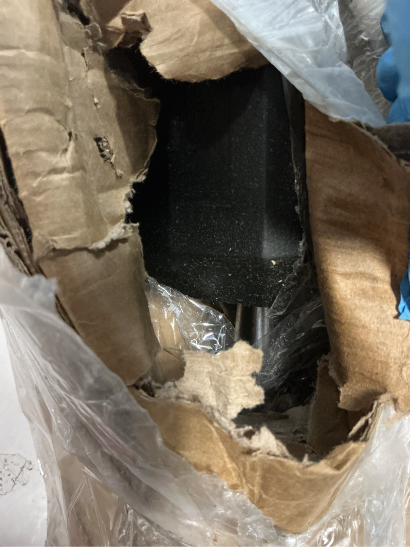 Condition photo showing Good Condition for Amazon Basics Rubber Hex Dumbbell Hand Weight 45 Pounds