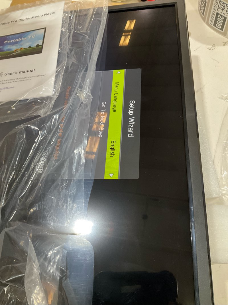 othoig TV 20 inch,Small Kitchen Flat Screen TV with Headphones Port,HDMI,USB and VGA Ports,DV-12V Ca
