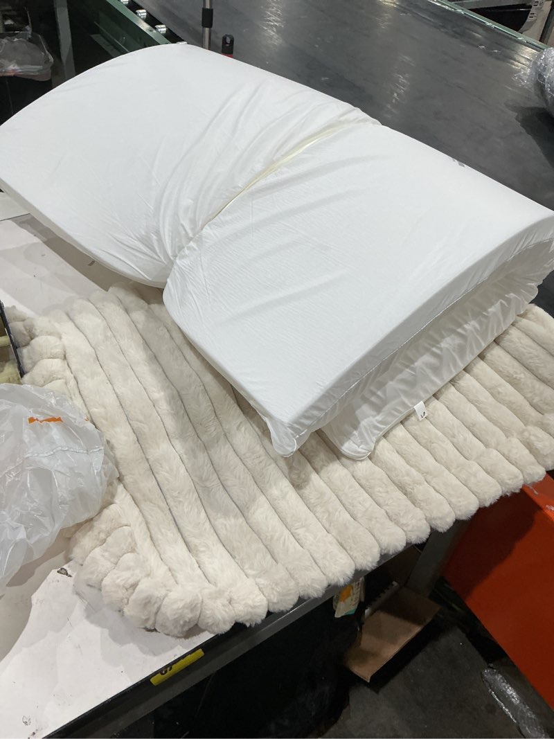 Condition photo showing Good Condition for dog beds for large sized dog, orthopedic pet bed with waterproof lining, soft short plush surface & egg crate foam, machine washable pet bed with removable cover & anti slip bottom l(36"*27"*3") cream