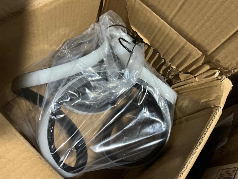 Condition photo showing Good Condition for CANEOE Modern Led Pendant Light Fixtures, 5500K Black Pendant Lighting for Kitchen Island, Adjustable Height Hanging Light Fixtures for Dining Room Bedroom Living Room Foyer, 1 Pack Black,5500K