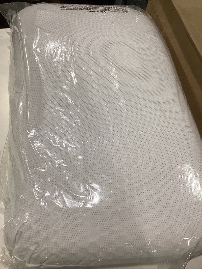 Condition photo showing Good Condition for purple gridcloud pillow – down-alternative pillow, gelflex® grid for soft support & pressure relief for side sleepers– always-fluffy silicone-coated fill– breathable moisture-wicking cover - standard