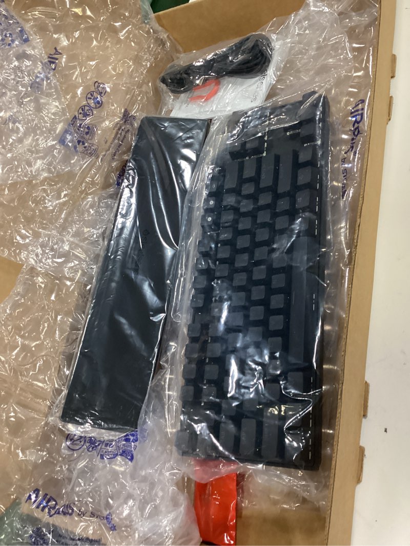 Condition photo showing Good Condition for steelseries apex pro tkl wireless gen 3 omnipoint 3.0 hypermagnetic switches — adjustable actuation — rapid trigger — rapid tap/socd — dual wireless — oled (renewed) tkl pro gen 3 wireless