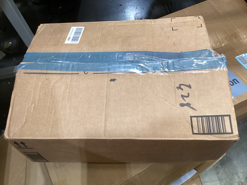 Condition photo showing Good Condition for cover for couch