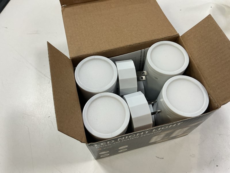 Condition photo showing Good Condition for 4 Pack LED Plug-in Wall Night Light with Dimmable 0-300 Lumens, 2700K Warm White, Auto On/Off Light Sensor & Adjustable Head for Hallway, Stairs, Bedroom 27000K 4 Pack