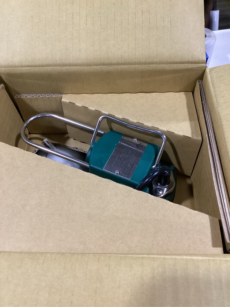 Condition photo showing Good Condition for zoeller 1/3 hp 2880 gph cast iron vertical float switch ac submersible sump pump