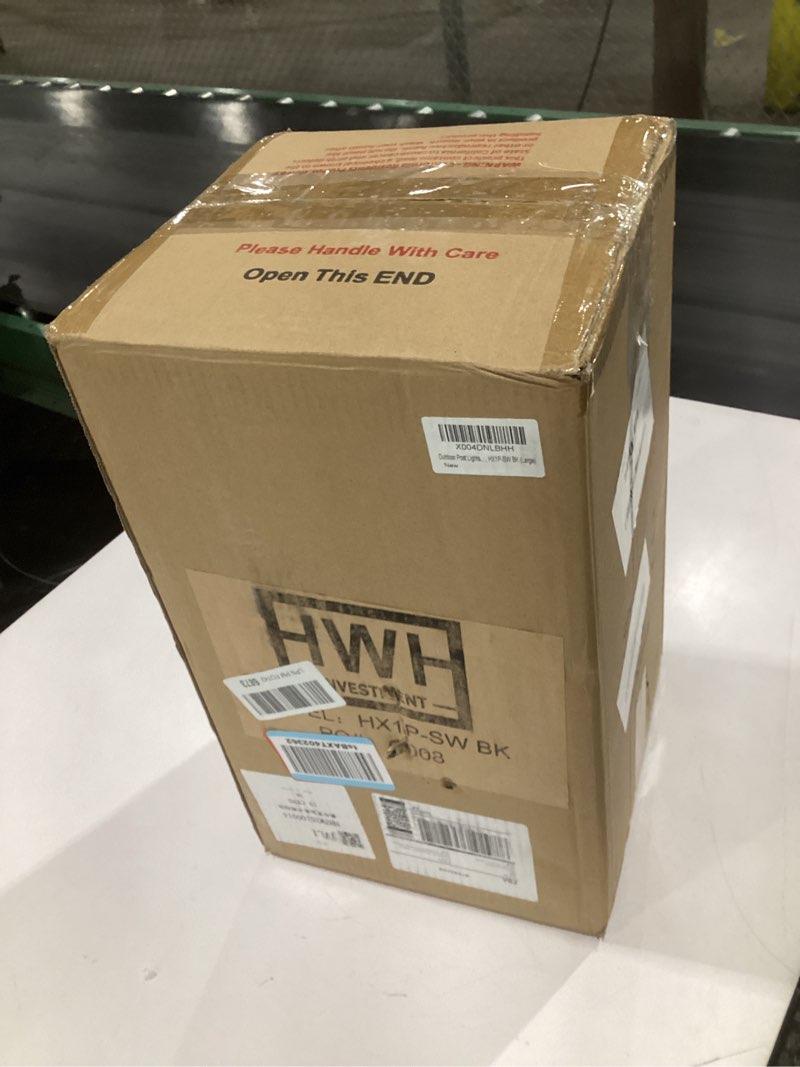 Condition photo showing Good Condition for outdoor post light, model and size unknown