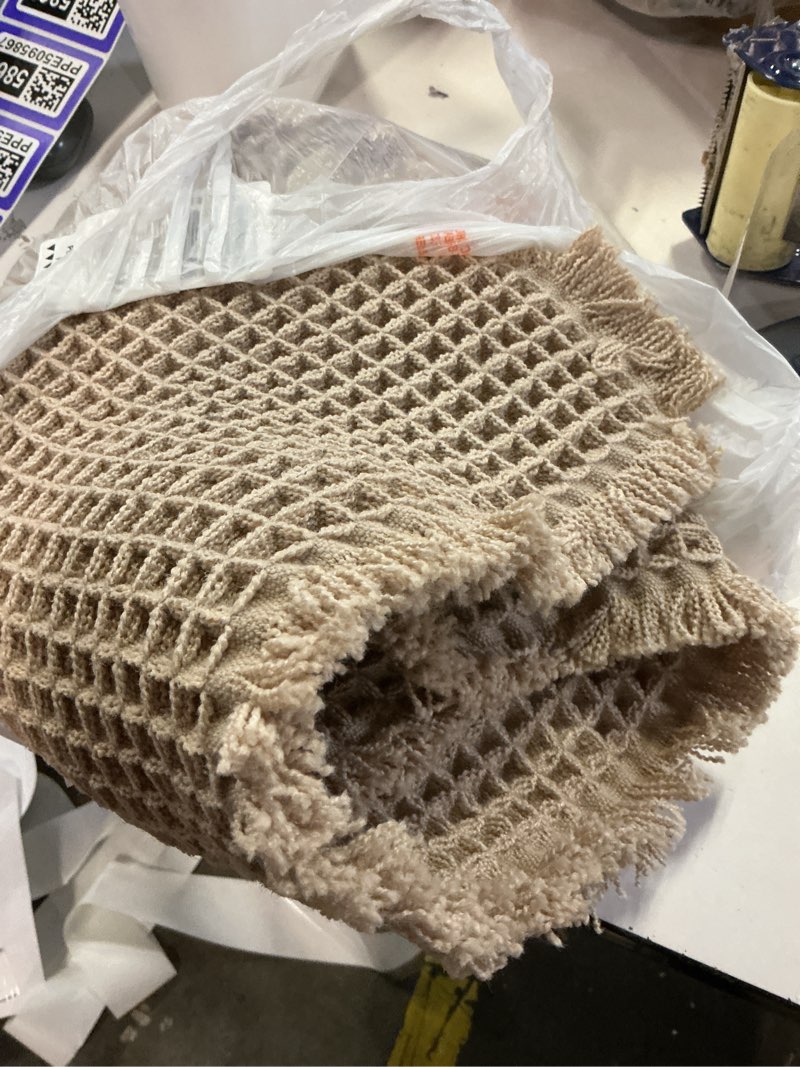 Condition photo showing Good Condition for luxury waffle bath mat, super absorbent non slip bathroom rugs, boho ultra soft comfort machine washable quick dry floor mats with tassels (brown, 17" x 24" + 20" x 30") brown 17" x 24" + 20" x 30"