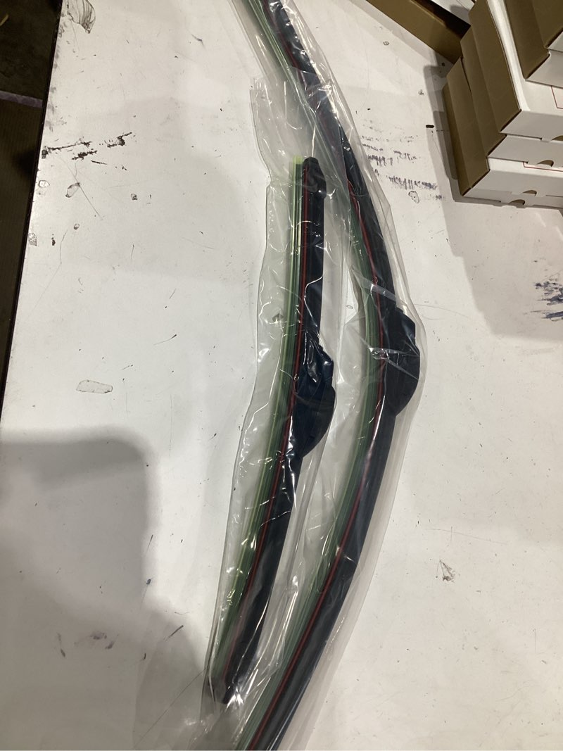 Condition photo showing Good Condition for windshield wipers oem quality 28" + 14" premium all-season wiper blades automotive replacement windshield wiper blades for u/j hook (set of 2)