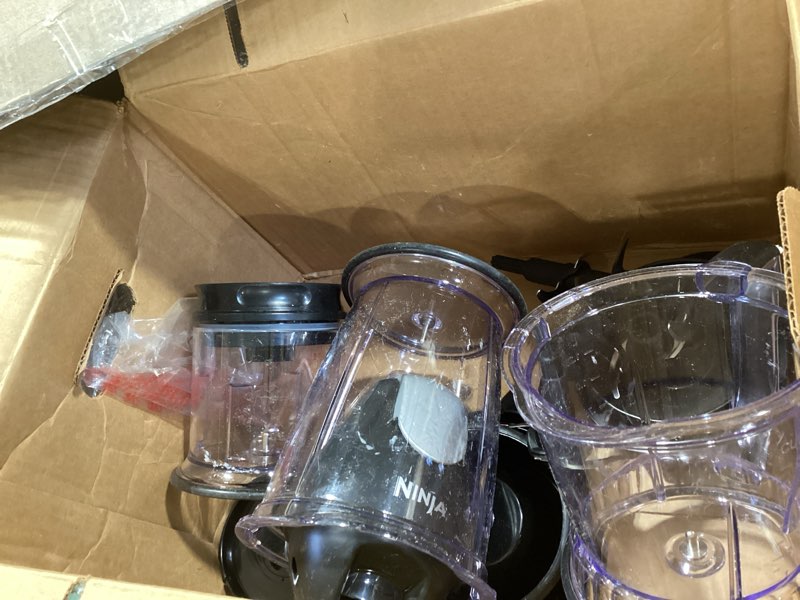 Condition photo showing As Is for Ninja QB1004 Blender/Food Processor with 450-Watt Base, 48oz Pitcher, 16oz Chopper Bowl, and 40oz Processor Bowl for Shakes, Smoothies, and Meal Prep,Black Black 48 ounces