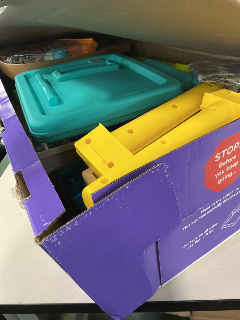 Condition photo showing Good Condition for Fisher-Price Baby Learning Toy Laugh & Learn Ultimate Playhouse with Smart Stages & 9 Pretend Play Accessories, Infants & Toddlers Ages 6+ Months