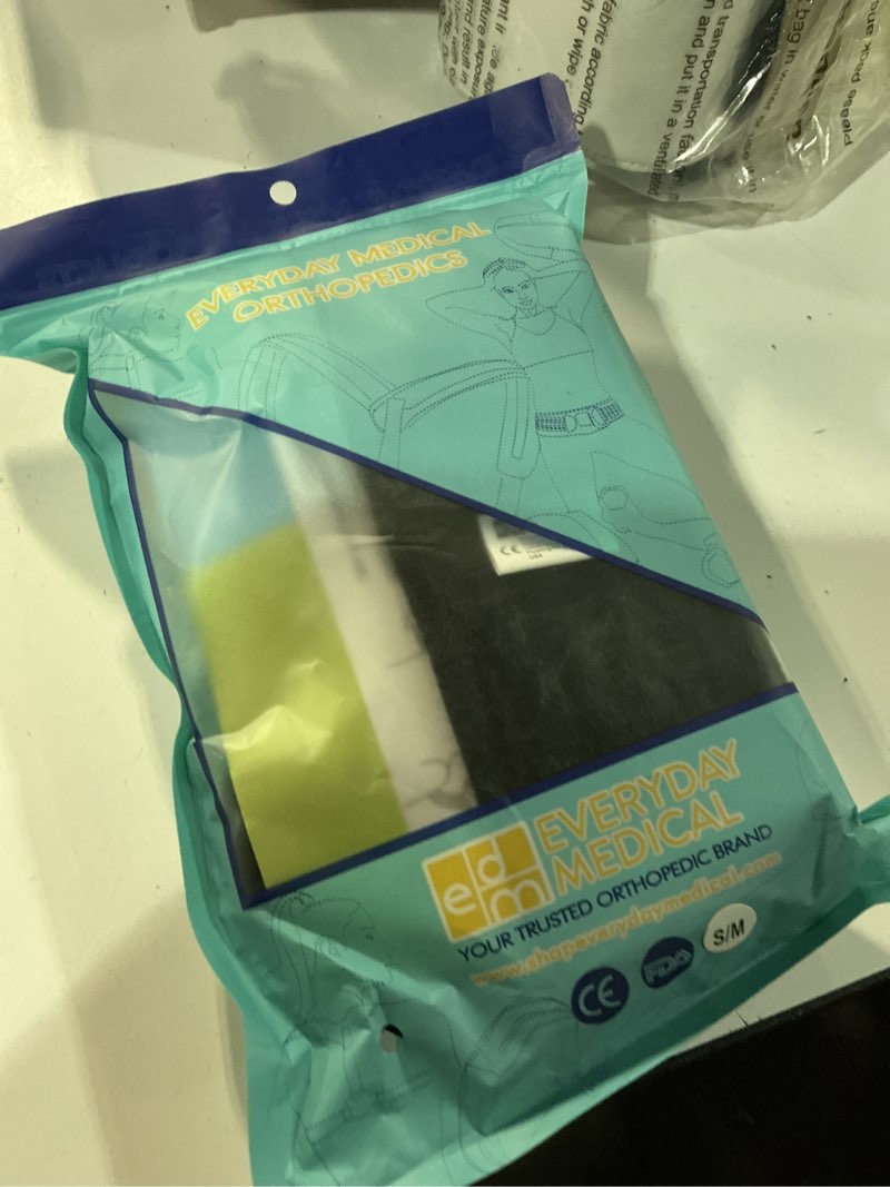 Condition photo showing New/Like New for everyday medical inguinal hernia support belt for men i fits left or right side i post surgery men and womens hernia support truss for inguinal, groin hernias i adjustable waist strap i black, s/m black small/medium (pack of 1)