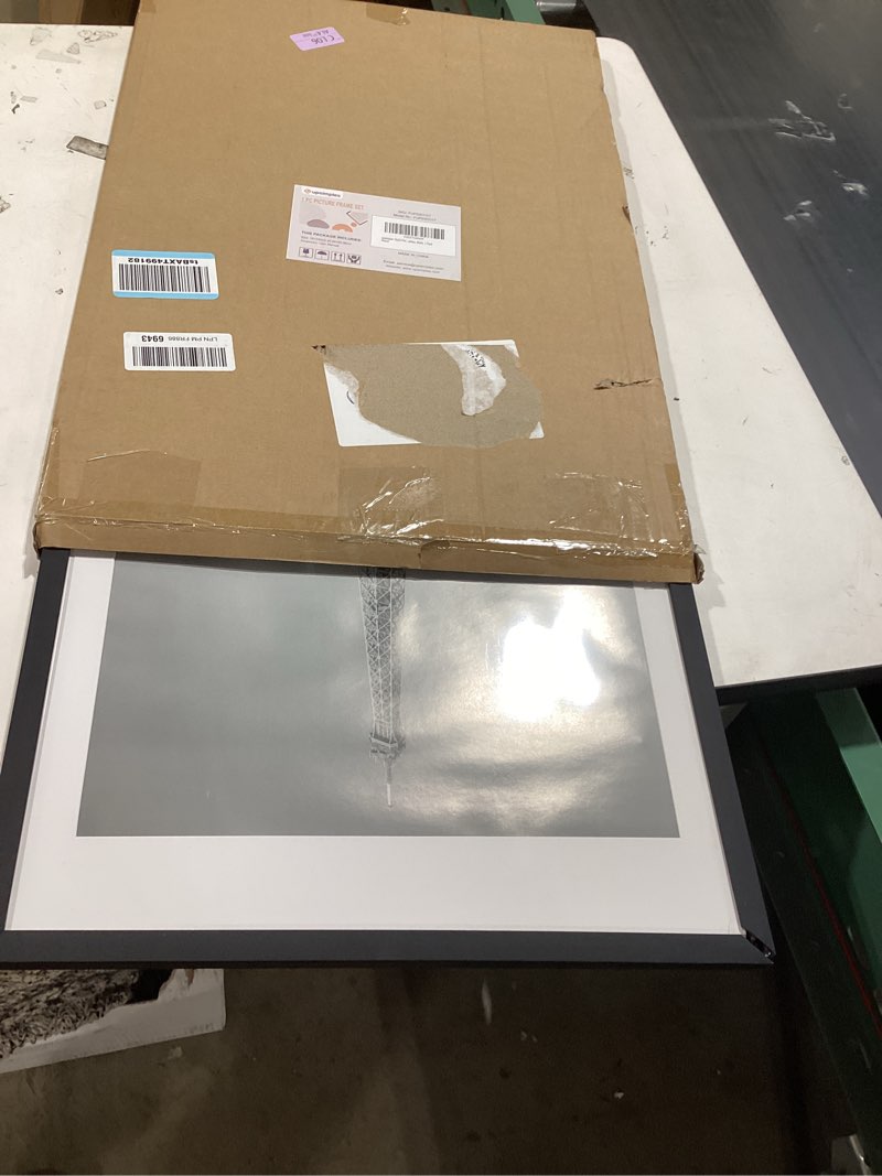 Condition photo showing Good Condition for upsimples 16x24 picture frame, display pictures 14x20 with mat or 16 x 24 without, wall hanging poster frames, black, 1 pack black 16x24