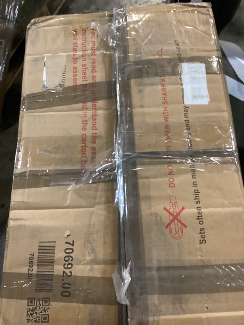 https://lotting-media.assets.bidfta.com/lotting_349d5407-afe8-4687-9d85-5b76d0327fbc