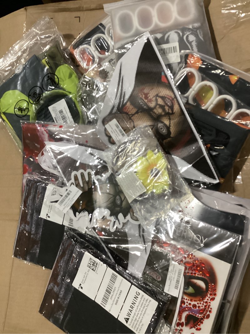 Assorted halloween items