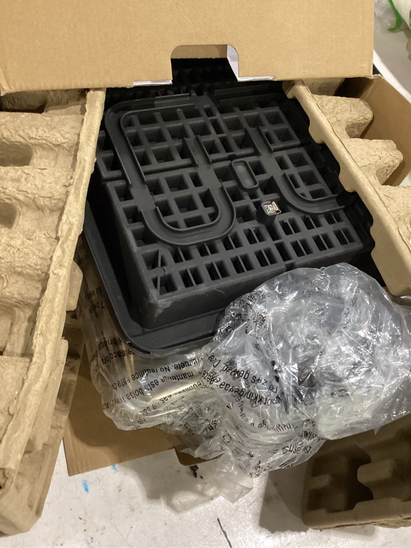 Condition photo showing Good Condition for all-clad stainless steel waffle maker 4 section, thick belgium waffle makers, upright storage 1600 watts, nonstick, 6 browning levels, dishwasher safe