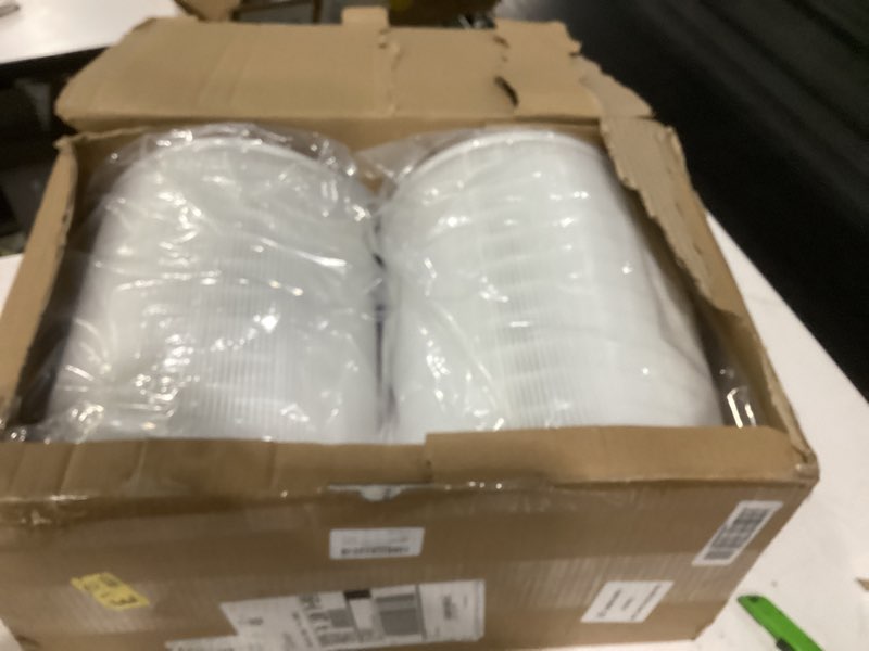 Condition photo showing New/Like New for 12010 hepa replacement filter compatible with clorox 11010 & 11011 air purifier, large rooms up to 1,500 sq ft, 3-in-1 hepa filter, 2 pack (not for clorox 11030&11031 air purifier) 12010 filter-2 pack