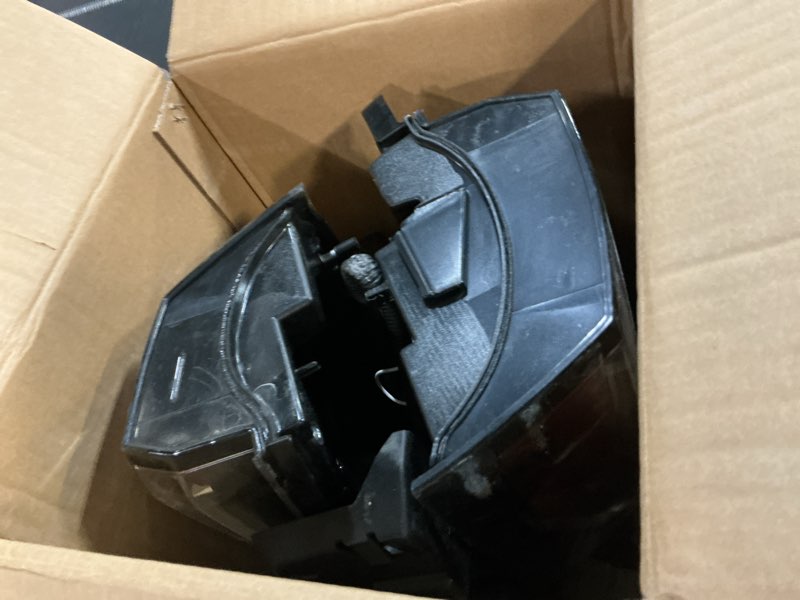 Condition photo showing As Is for cnnell led tail light assembly rear lights compatible with 2015-2020 gmc yukon/yukon xl (submodel: denali, sle, slt) driver and passenger side 1 pair, 84536243, gm2801268, 84536242, gm2800268 2015-2020 gmc yukon/yukon xl clear(pair)