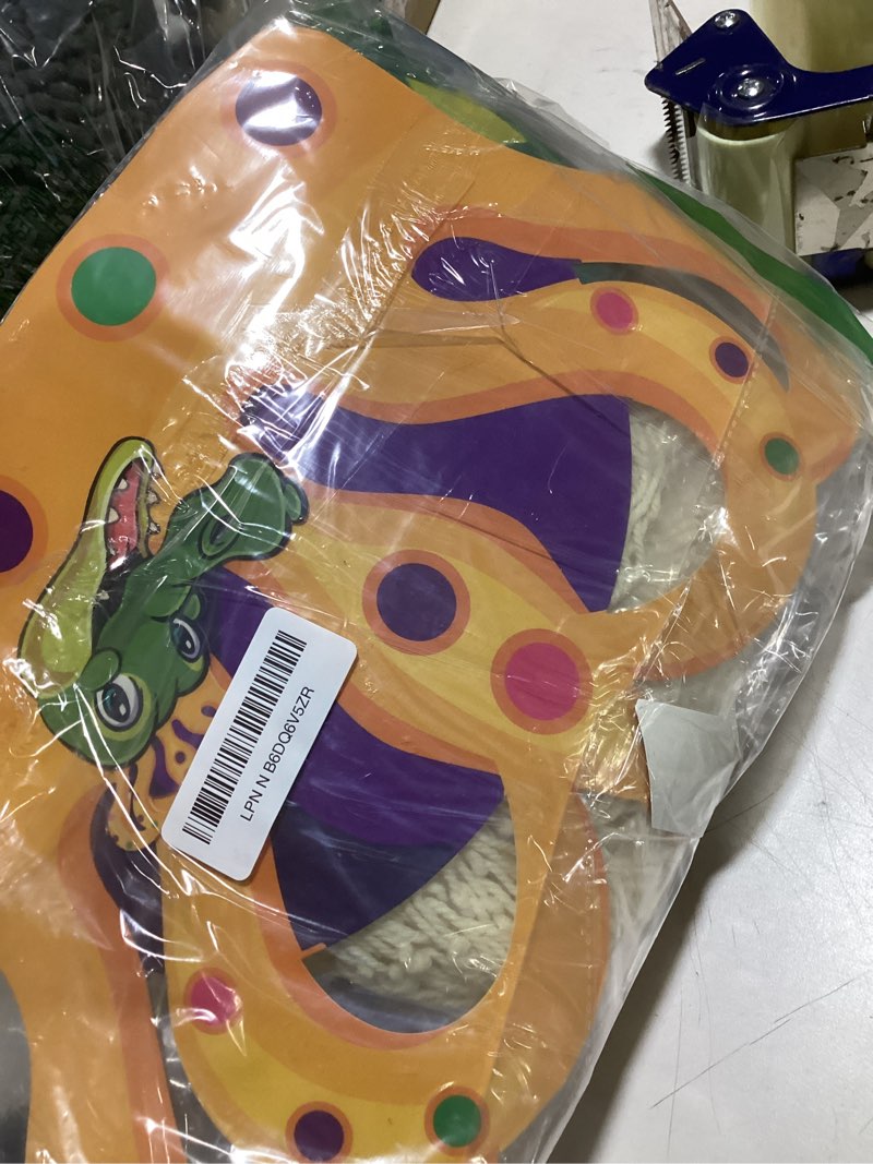 Condition photo showing Good Condition for 6 pcs mardi gras wagon float decoration set 1 crocodile cloth 1 crown 1crocodile head 1beige cotton twine net 1purple golden rain curtain 1felt hairband for carnival float parade party supply