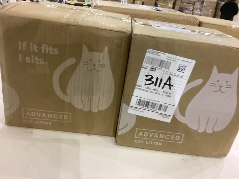 Condition photo showing New/Like New for Cat litter