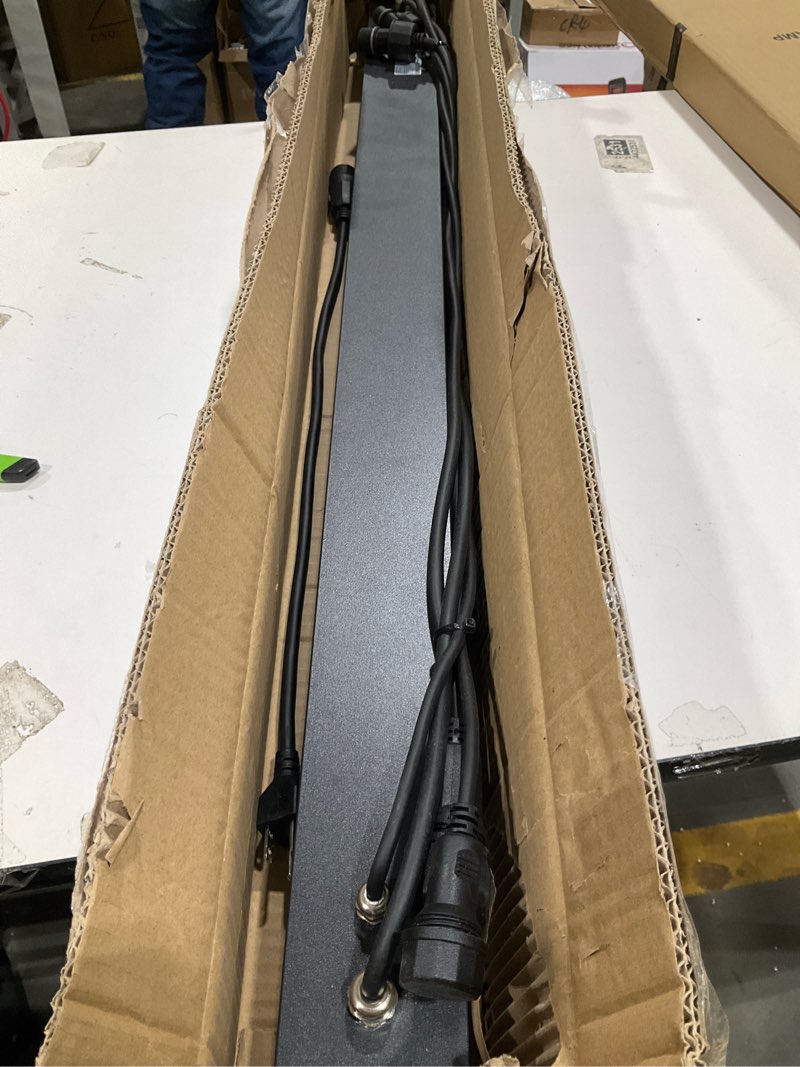 Condition photo showing Good Condition for Led Wall Washer Light Bar 100W, 3 in 1 Color Changing Light Bar Rgbw Flood Lights DJ Disco Light Bar Uplighting Lights Dj Lights Bar Waterproof IP65 for Church Outdoor Indoor Weddings Halloween (1)