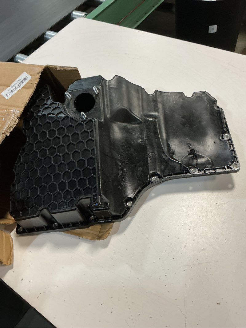 Condition photo showing Good Condition for fzjdsd lower engine oil pan 06l103598 compatible with audi a4 allroad quattro 2017-2019 a5 quattro sportback 2018 a6 quattro 2019 q5 2018 q7 2017-2018 replace 06l103598r 2851128