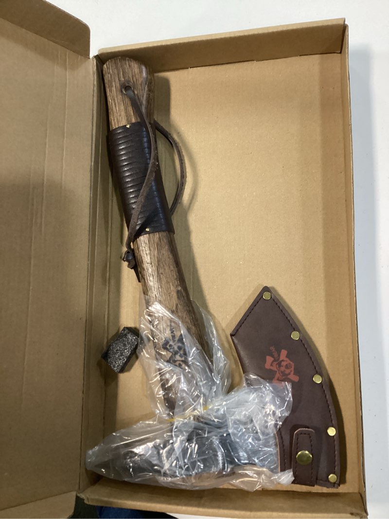 Condition photo showing Good Condition for grumpy bear 15" camping hatchet, survival axe with sheath, high carbon steel and wood handle, anti-slip grip – ideal for bushcraft, wood splitting & outdoor adventures 15inch black