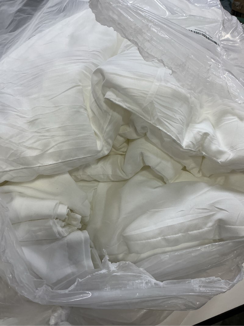 Condition photo showing As Is for Litanika White Comforter King Size, 3 Pieces Lightweight Solid Bedding Comforter Set, All Season Fluffy Bed Set (104x90In Comforter & 2 Pillowcases) King (104"x90") 03 - White