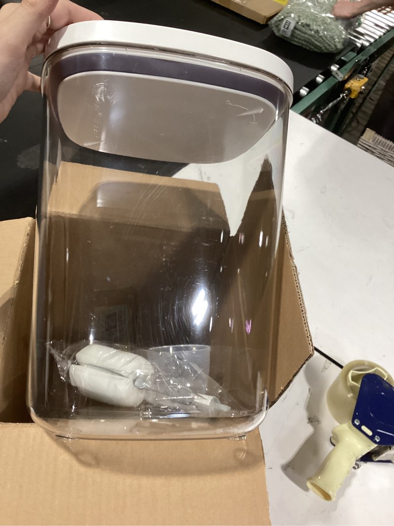 Condition photo showing Good Condition for 20-25 lbs rice dispenser,10.5 qt/10 l/22-25 lbs rice container storage with measuring cup & brush food cereal container bins household for kitchen pantry organization (ay-10kg-white)
