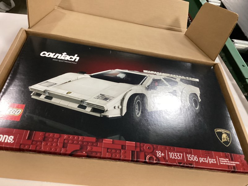 Condition photo showing New/Like New for lego icons lamborghini countach 5000 quattrovalvole model car kit - collectible building set for adults, ages 18+ - detailed lamborghini car kit with scissor doors, v12 engine, and more - 10337