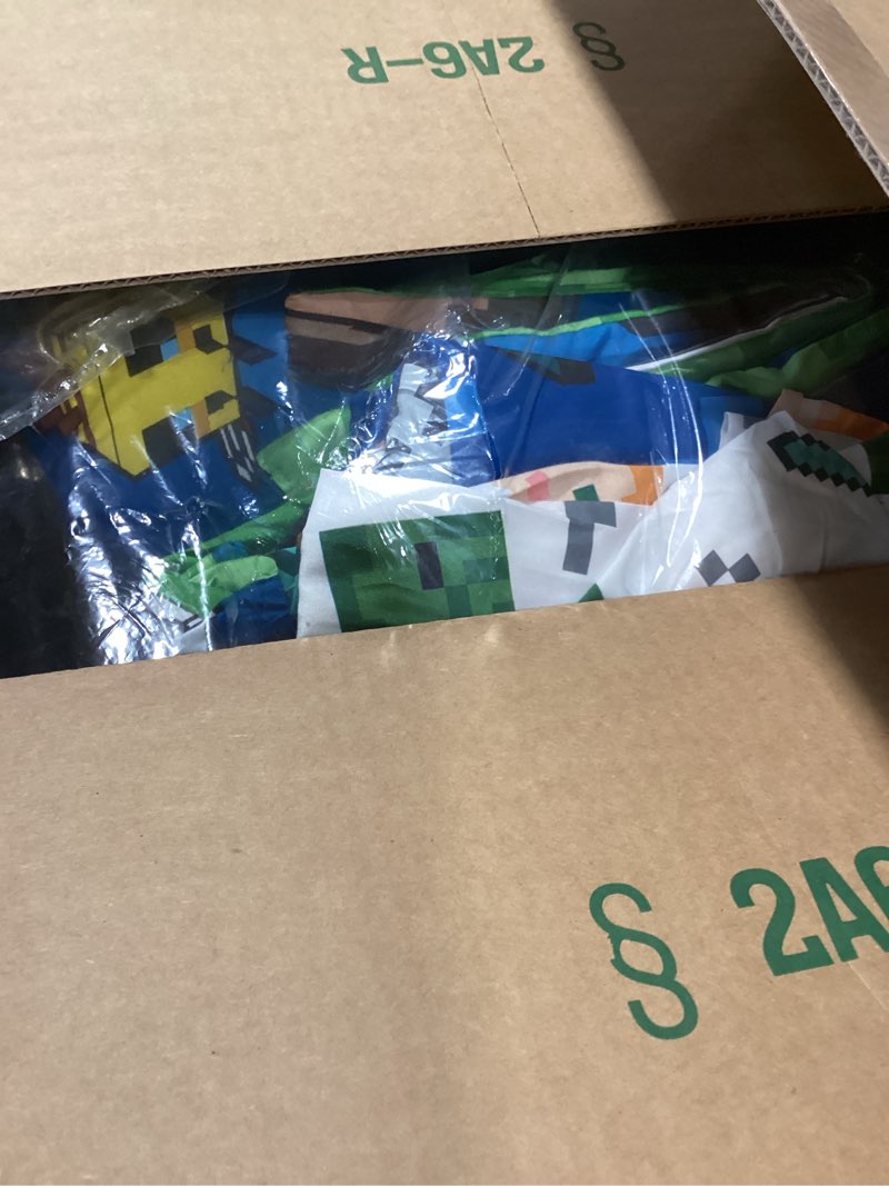 Condition photo showing New/Like New for Jay Franco Minecraft Full Comforter Set - 7 Piece Bedding Includes Sheet Set & Pillow Covers - Super Soft Kids Bedding Creeper & Zombie Blue - Minecraft Full