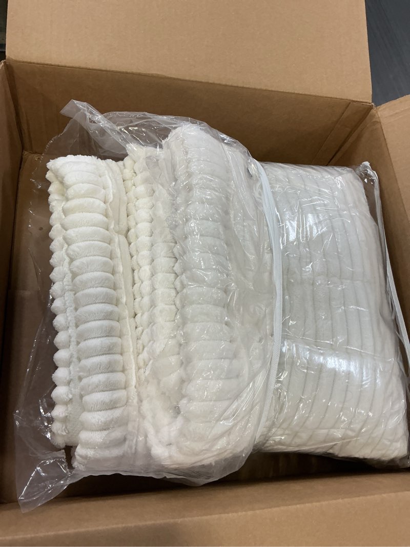 Condition photo showing Good Condition for Couch Cover for Dogs Washable, Fuzzy Pet Couch Covers for 3 Cushion Sofa Pet Friendly, Non Slip Sofa Cover (White, 27.6" x 82.7"/70 x 210cm) White 27.6" x 82.7"/70 x 210cm