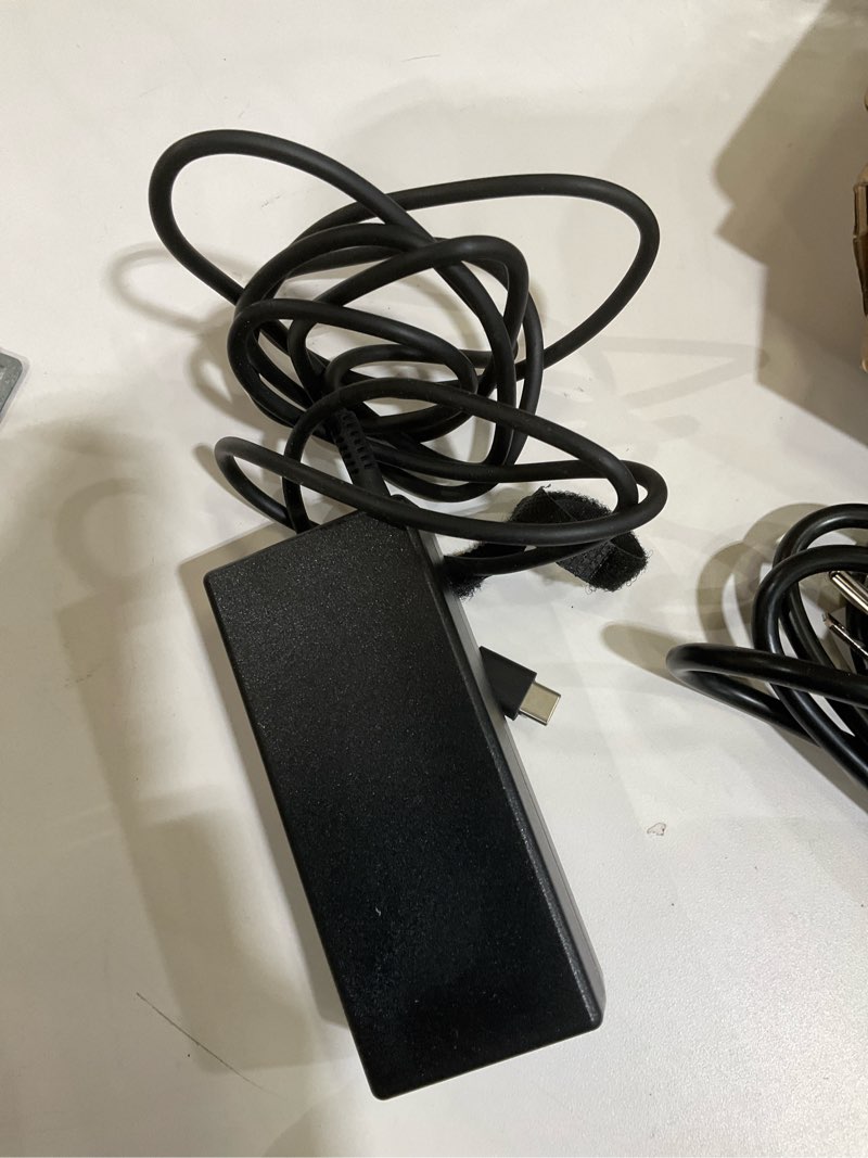 Condition photo showing Good Condition for SLE-TECH Universal Chromebook Charger USB C 65W Compatible with Hp Chroembook Lenovo Thinkpad/Yoga Dell Chromebook 3100 Asus,Samsung,Acer,Google Series Type C Power Cord
