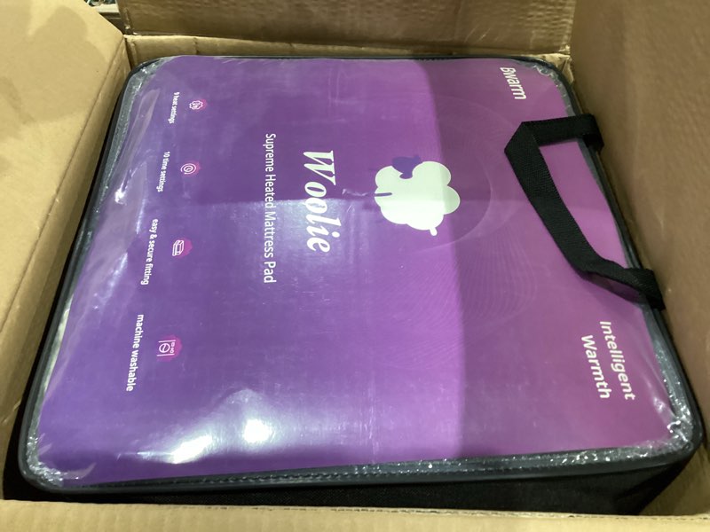 Condition photo showing New/Like New for Bwarm Multi-Zone Heated Mattress Pad King Wool Electic Mattress Pad, Touchscreen Bed Warmer with 9 Heat Settings, 1-12 Hours Auto Off Memory Deep Pocket,Machine Wash White King 78" x 80"