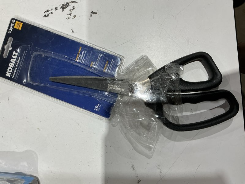 Condition photo showing Good Condition for kobalt gray 10-in serrated full tang construction scissors