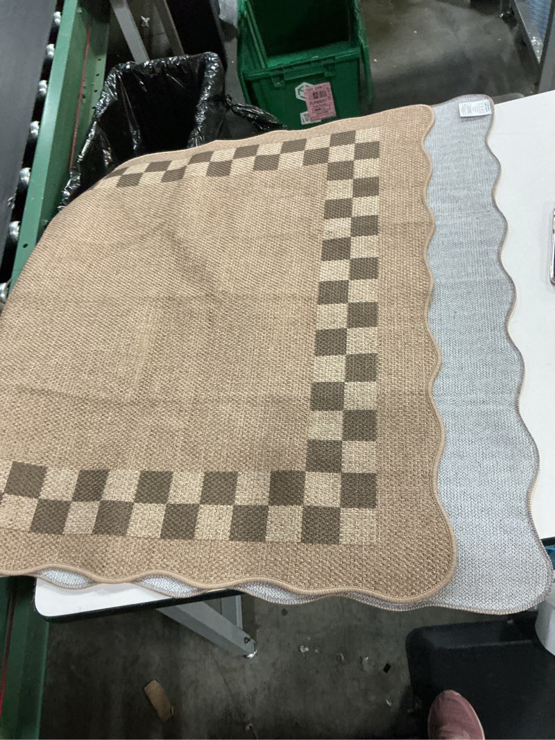 Condition photo showing As Is for livebox scalloped easy jute diamond 3x5 outdoor rug, washable non-slip tan rugs for entryway, geometric checkered indoor outdoor rug farmhouse carpet door mat for patio porch bedroom living room