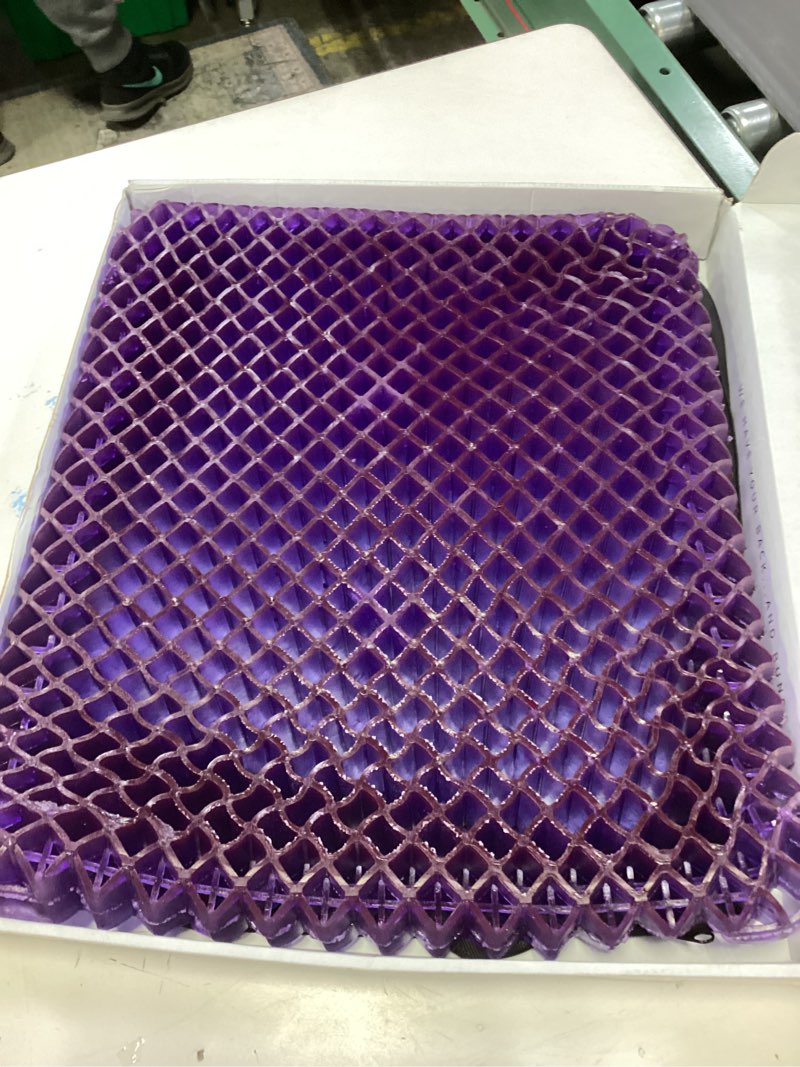 Condition photo showing Good Condition for Purple Royal Seat Cushion - Seat Cushion for The Car Or Office Chair - Temperature Neutral Grid