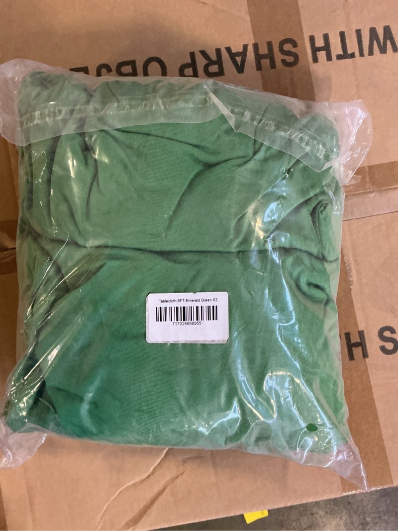 Condition photo showing New/Like New for IVAPUPU 2 Pack 8FT Table Cloth for Rectangular Fitted Events Stretch Emerald Green Table Covers Washable Cover Spandex Tablecloth Protector for Party, Wedding, Cocktail, Banquet, Festival Emerald Green 8 Ft - 2 Pcs