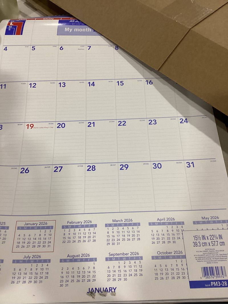 AT-A-GLANCE 2026 Wall Calendar, 15-1/2" x 22-3/4", Large (PM32826)