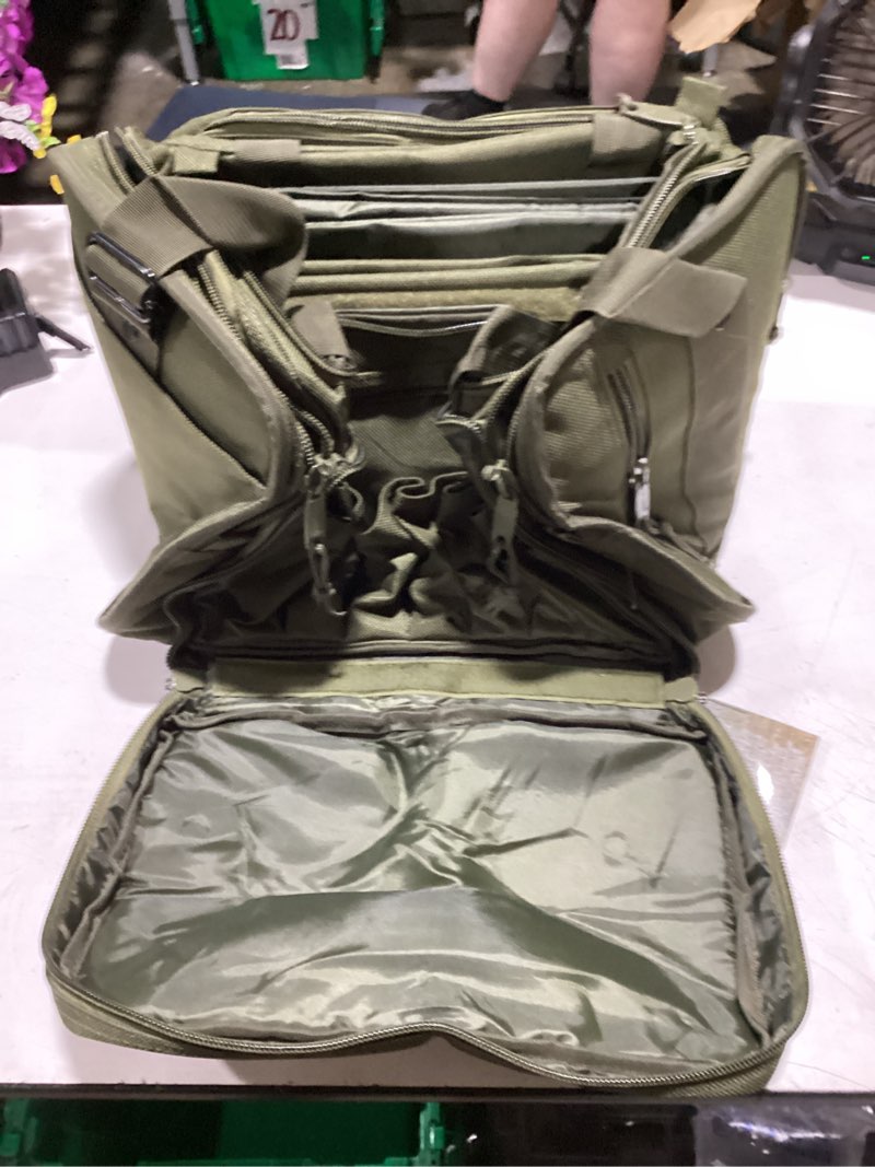 Condition photo showing New/Like New for explorer 17 x 14 x 10-inch olive drab green range bag