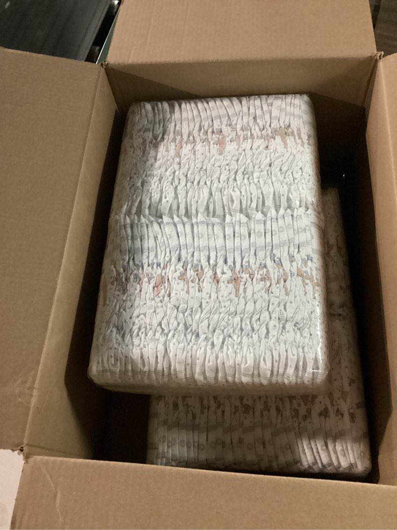 Condition photo showing New/Like New for Huggies Size 4 Diapers, Little Snugglers Baby Diapers, Size 4 (22-37 lbs), 120 Count, Packaging May Vary Size 4 120