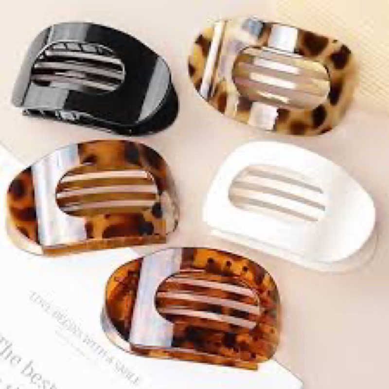 Flat Hair Clips for Women – Large Claw Clips, 5-Pack – Lightweight & Comfortable, Non-Slip, for Thick & Thin Hair, Elegant French Hair Clip for Everyday, Sports, Driving(Leopard)