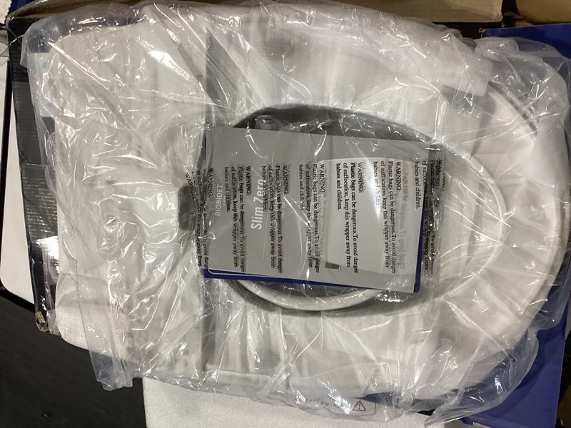 Condition photo showing Good Condition for bio bidet slim zero non electric bidet toilet seat elongated, low profile seat with slow close lid, battery powered night light, dual nozzles, white elongated non-electric bidet