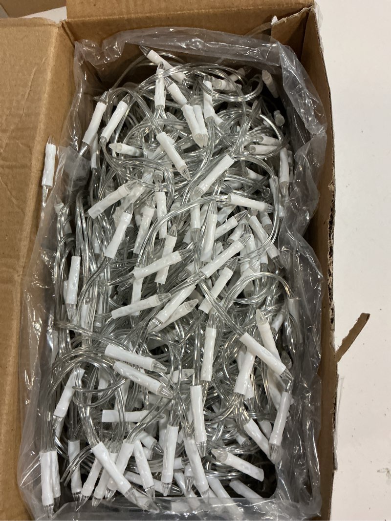 Condition photo showing Good Condition for 1332 led 132ft christmas lights with 296 drops, 12 modes dimmable cool white outdoor hanging lights with timer memory, waterproof curtain lights for home bedroom indoor tree window roof fence wedding cool white 1332led 131 ft with 296 drops